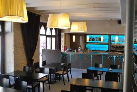 Brasserie du Nord - Cuisine traditionnelle à Cluny - Photo 1